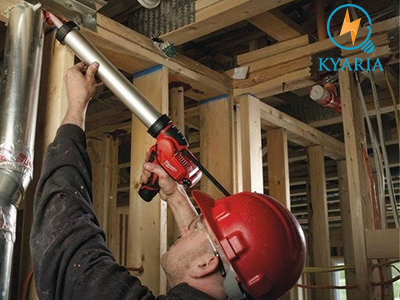 Máy bơm keo Milwaukee M12 PCG/310C-0 (bare)
